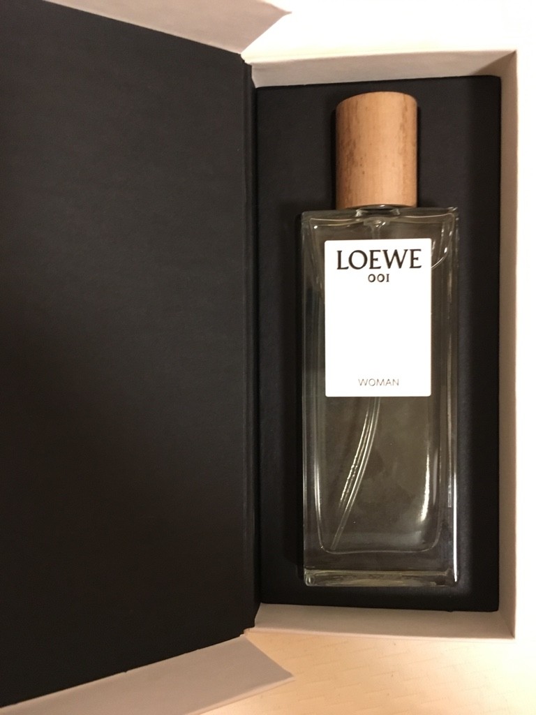 罗意威 001 事后清晨女士 loewe 001 woman, 2016 的香水细节图