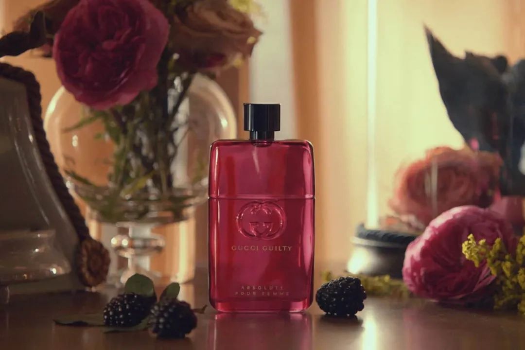 太莓好了！9支一闻就开心的「莓果香水」 香水时代网nosetime.com