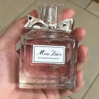 迪奥花漾甜心14年版dior Miss Dior Blooming Bouquet 14 香水评论 价格 真假 香调 香评 怎么样 香水时代